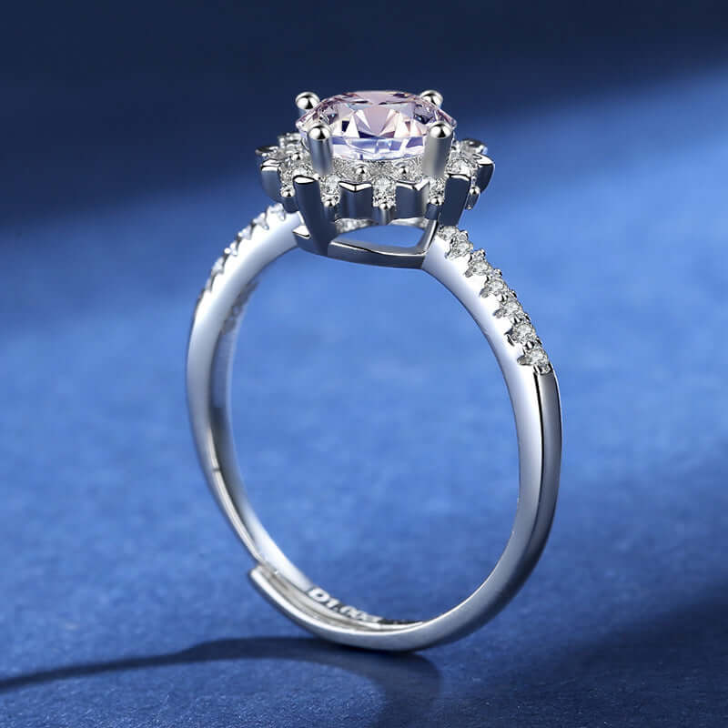 Heart Arrow Flower 1.0ct Moissanite Ring