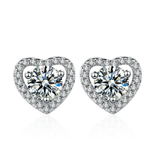 Four Claw Heart Moissanite Stud Earrings 0.5ct