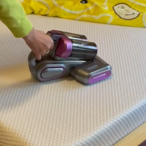 GlacierVac™ — Mattress & Upholstery Cleaner